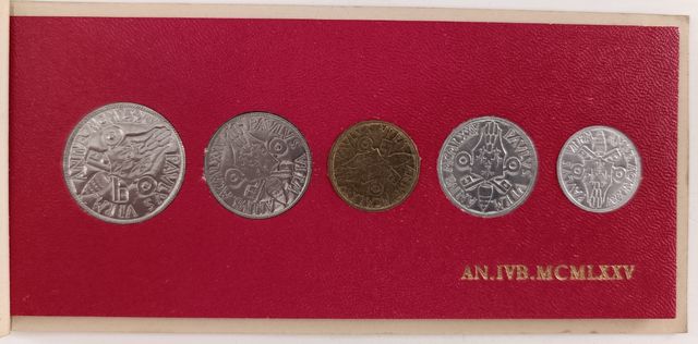 Conjunto Liras Vaticano 1975