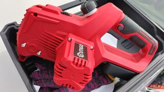 Motosega a batteria professionale