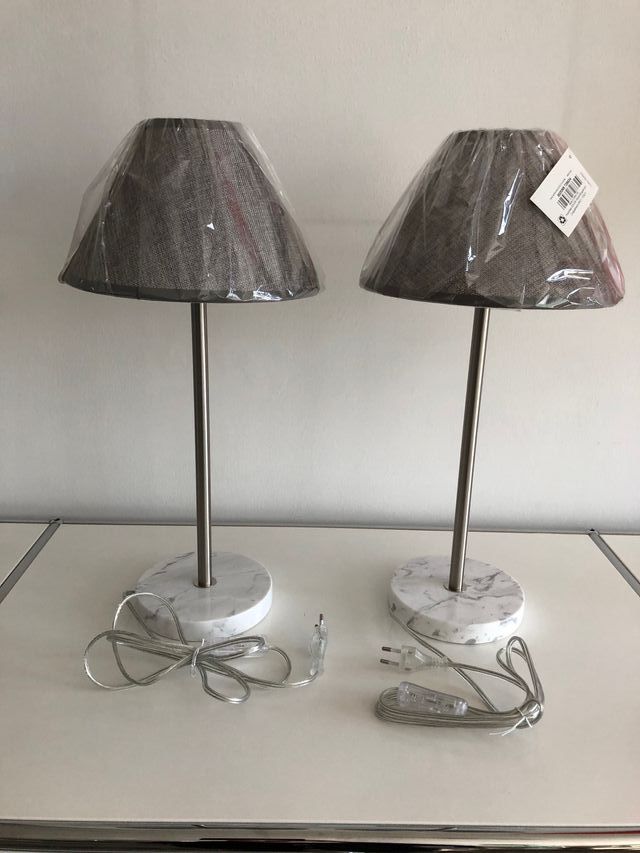 Coppia lampade da tavolo con paralume