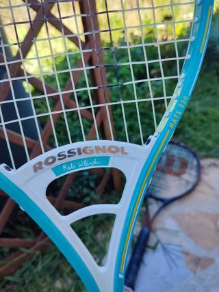 Raquetas de tenis Rossignol y Wilson 