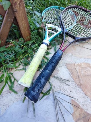 Raquetas de tenis Rossignol y Wilson 