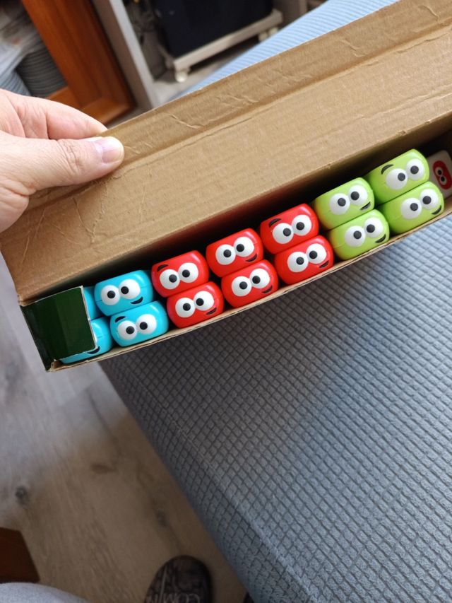 Juego Caterpillars de Rick&Rock