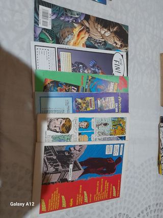 Lote 11 comics Marvel Inhumanos La Cosa Spidergirl