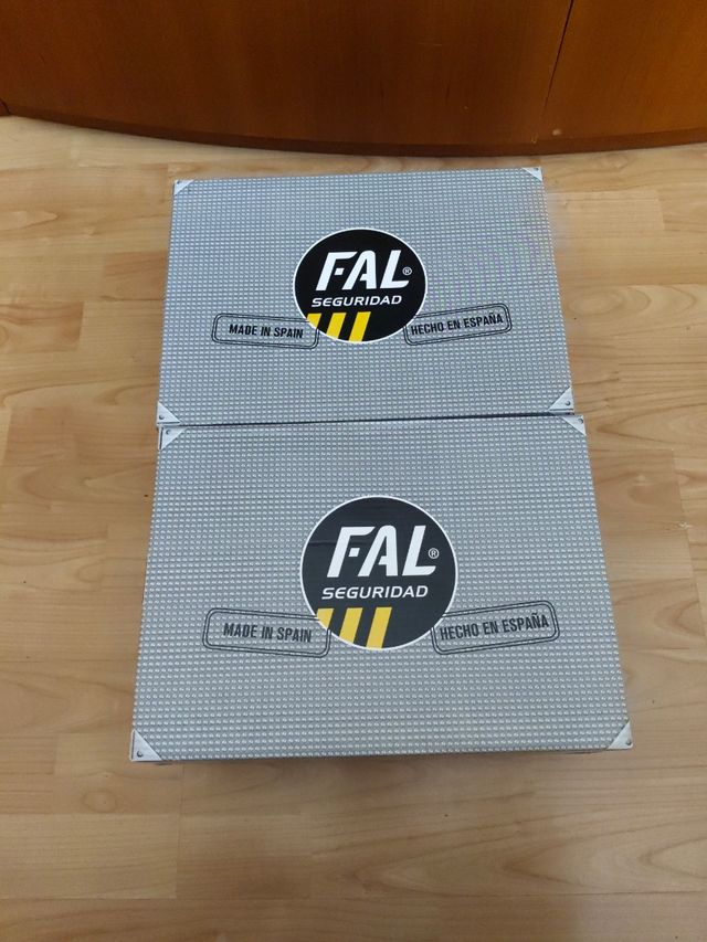 BOTAS DE SEGURIDAD GORETEX N41