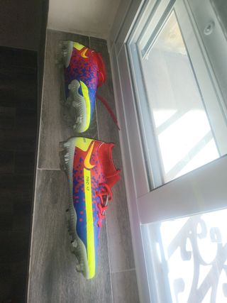 Botas fútbol nike