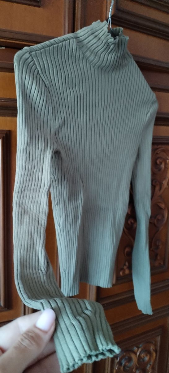 Dolcevita aderente Zara