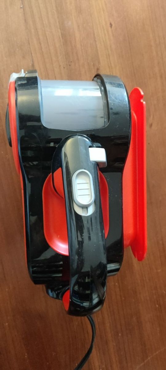 Aspirador Black & Decker coche