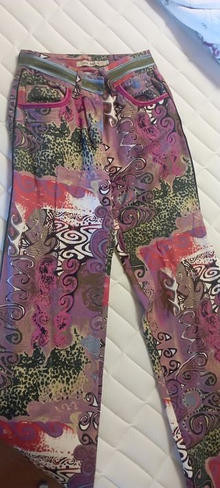 Traje estampado
