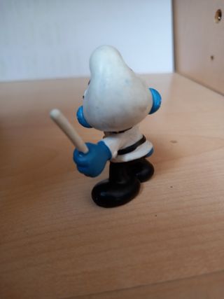 Puffo poliziotto  pitufo policia