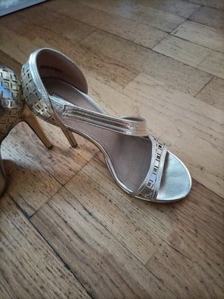ZAPATOS SANDALIAS TACON