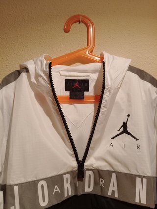 Cortavientos Jordan Niño