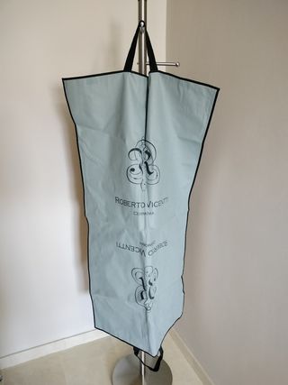 4 Fundas de trajes de ceremonia