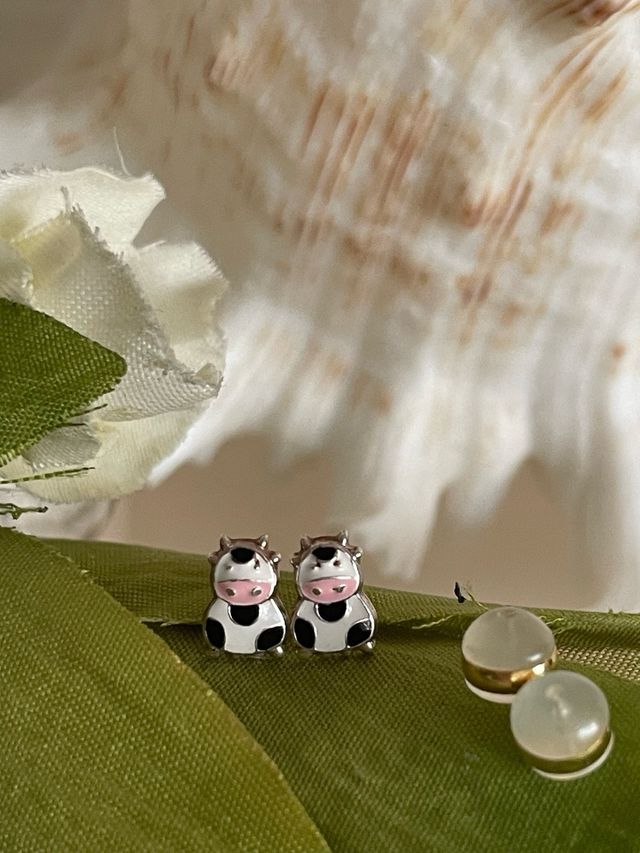 ORECCHINI IN ARGENTO CON MUCCA