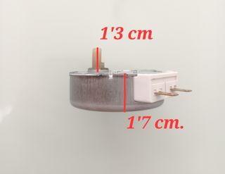 Motor sincrónico para microondas.