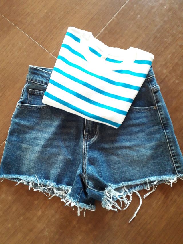 Set mini short e maglia crop top