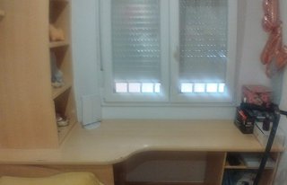 Dormitorio infantil color madera