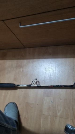 Caña luphus 30 libras. Potente.