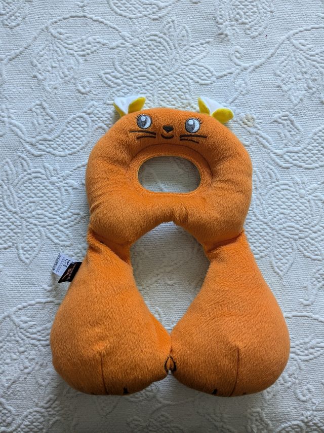 Almohada cervical bebé