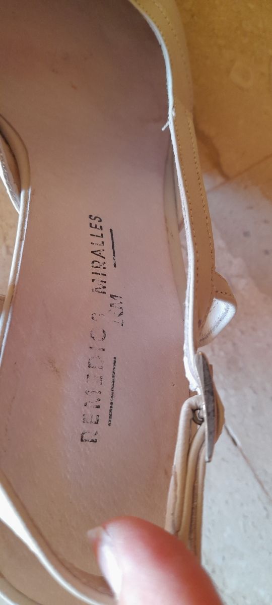 Zapatos de piel color marfil