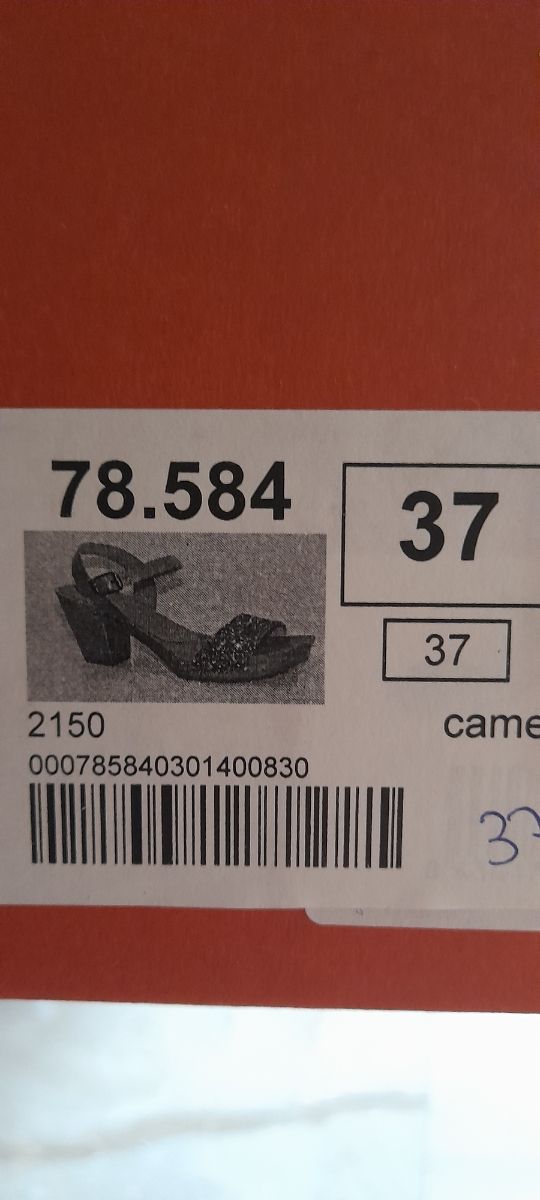 Zapatos piel de tacón