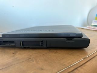 Ordenador portatil toshiba.