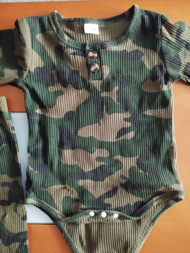 Conjunto camuflaje niño