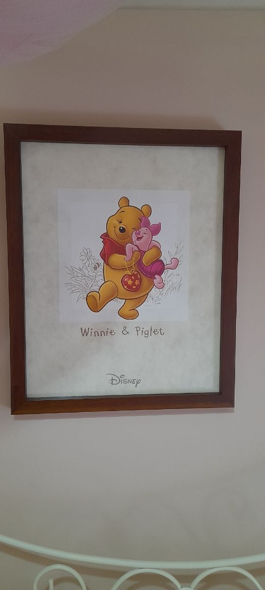 Cuadro Winnie con marco de madera