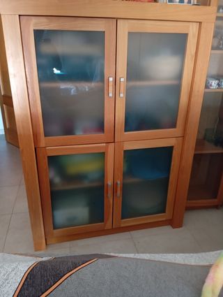 Vitrina madera maciza