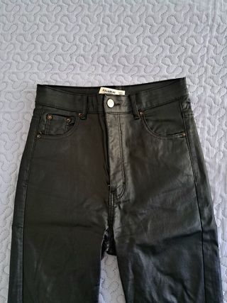 Pantalones de cuero