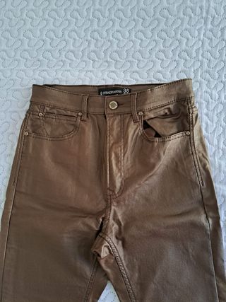 Pantalones de cuero
