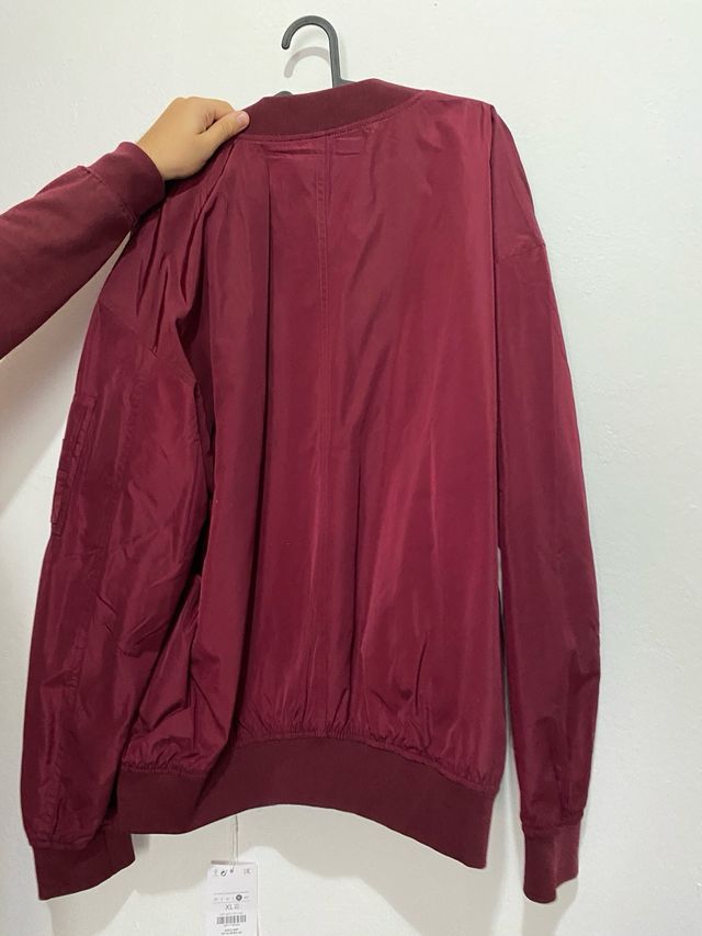 Chaqueta bomber hombre granate