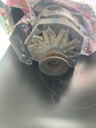 Alternador