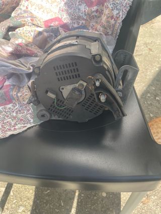 Alternador