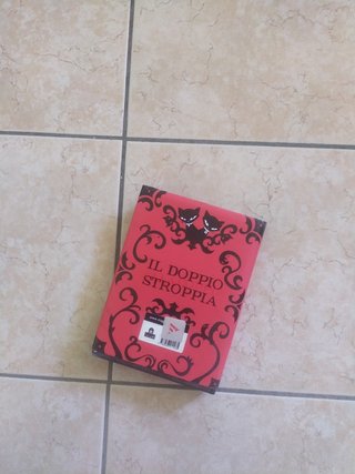 Oggetti usati (libri, accessori ecc...)