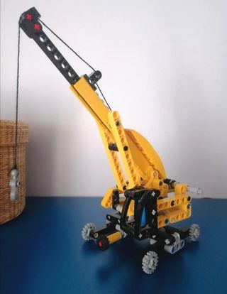 Lego Gru Technic argano e braccio mobile a cingoli