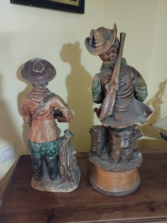 Figuras antiguas decoración