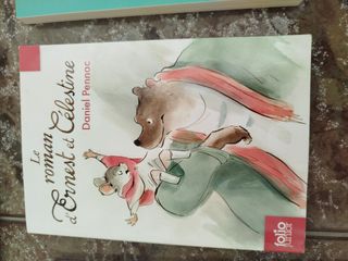 Lote de 7 libros juveniles en francés