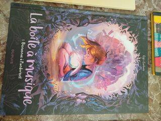 Lote de 7 libros juveniles en francés