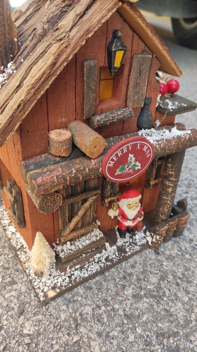 Casa de Navidad con luz