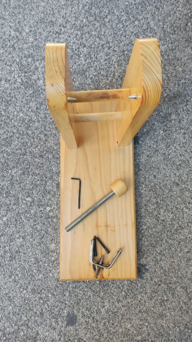 OFERTA Jamonero muy Robusto