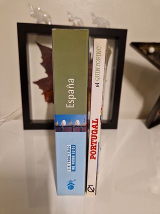 2 Guías de viaje. España y Portugal