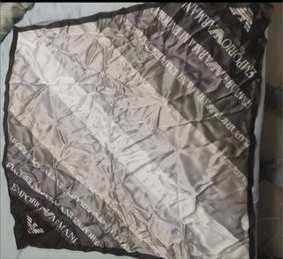 Pañuelo/Foular Armani