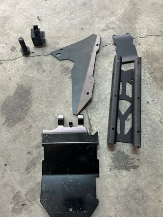 Portamatriculas,cubrecadenay tapa original yamaha