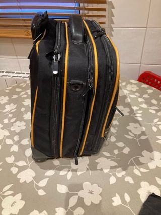 Troley para ordenador y documentos