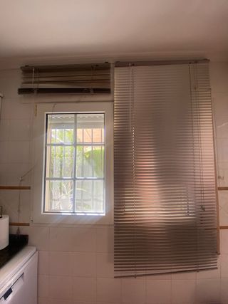 Persiena veneciana con lamas de alumio x 2