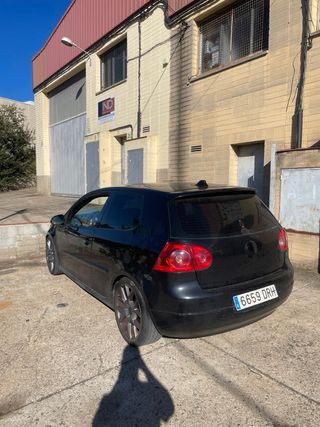 Volkswagen Golf 2005