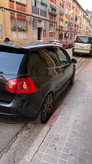 Volkswagen Golf 2005