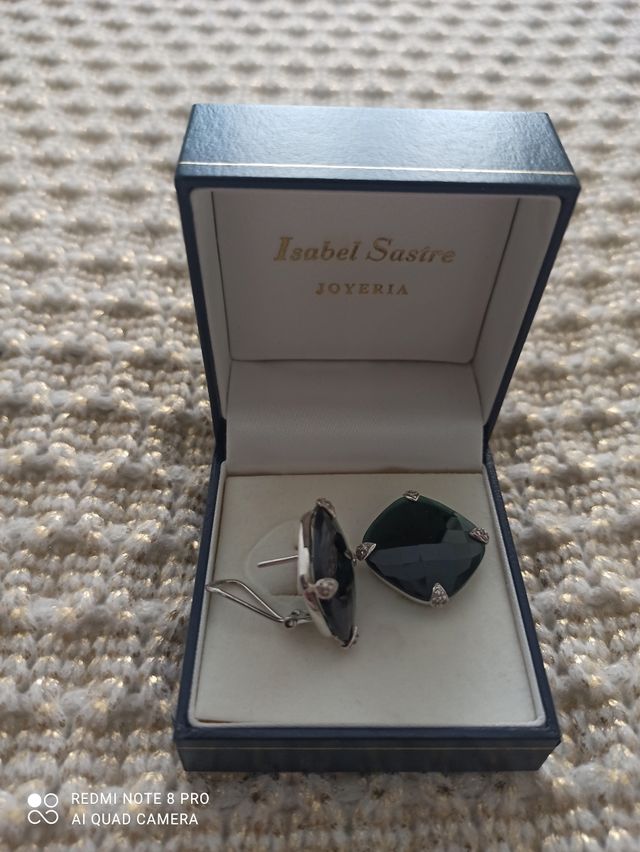 Pendientes de joyería