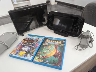 Wii U + Pad + Smash Bros + Rayman Legends