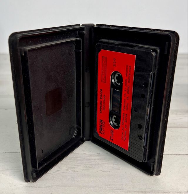 Enduro Racer Spectrum 48K/128K